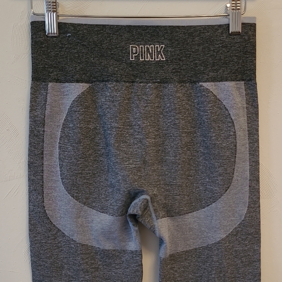PINK Victoria's Secret Charcoal Leggings - Picture 9 of 12